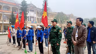 Tuổi trẻ Bảo Yên và Si Ma Cai ra quân hưởng ứng Tháng thanh niên