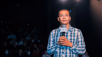 'Chế lời bài thơ Nam quốc sơn hà là một hành động phỉ báng'