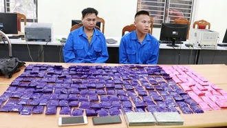 Sơn La: Bắt 2 đối tượng cùng 2 bánh heroin và 48 nghìn viên ma túy