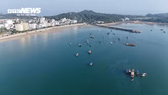 Ngắm biển xanh, cát trắng và vẻ đẹp nguyên sơ ở huyện đảo đẹp bậc nhất Việt Nam