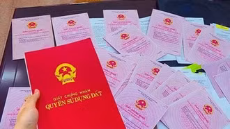 Cấp đổi Giấy chứng nhận Quyền sử dụng đất theo Luật Đất đai 2024?