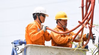 Quyết định mới về giá điện: Tăng từ 3% trở lên sẽ điều chỉnh, áp dụng 3 tháng/lần