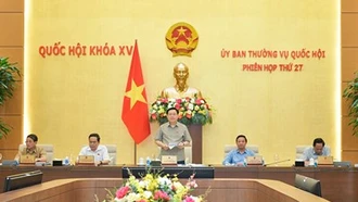 Bế mạc phiên họp thứ 27 của Ủy ban Thường vụ Quốc hội