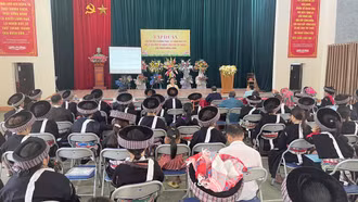 Tập huấn phương pháp bảo tồn văn hóa truyền thống cho đồng bào Mông xanh