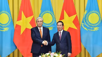 Chủ tịch nước Võ Văn Thưởng chủ trì Lễ đón chính thức Tổng thống Cộng hòa Kazakhstan