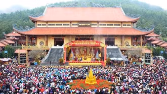 Đại đức Thích Trúc Thái Minh bị cảnh cáo vì gây mất niềm tin của xã hội đối với Phật giáo, suy giảm uy tín của Giáo hội