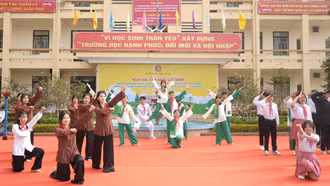Sổi nổi ngày hội “Tiến bước lên Đoàn” cấp tỉnh