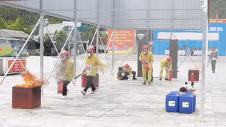 Huyện Bảo Yên và Văn Bàn tổ chức hội thi nghiệp vụ chữa cháy, cứu nạn, cứu hộ