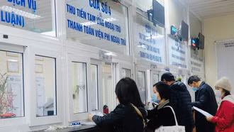 Từ nay người dân đi khám, chữa bệnh không cần mang thẻ BHYT