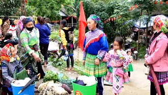 Độc đáo chợ quê Nà Hẩu