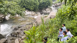 Bí thư Tỉnh ủy Đặng Xuân Phong khảo sát tiềm năng phát triển du lịch thác Đầu Nhuần
