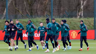 MU mất nguyên một đội hình ở trận đại chiến Liverpool