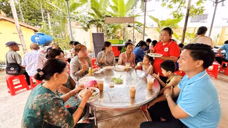 Ý nghĩa từ một mô hình gần dân