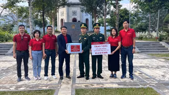 Hành trình tháng Mười hai biên giới tại A Mú Sung