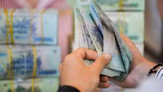 Trình Chính phủ phương án tăng lương tối thiểu vùng năm 2024