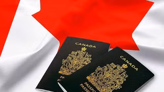 Canada siết thị thực du học với sinh viên cao đẳng và đại học