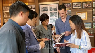 Nghiên cứu sinh của trường đại học tại Canada dành tặng hơn 200 file ảnh về Bát Xát xưa