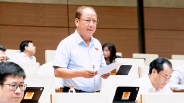 Đại biểu Quốc hội tỉnh Lào Cai đề nghị Quốc hội xem xét thông qua Nghị quyết điều chỉnh dự án xây dựng tuyến đường sắt Lào Cai - Hà Nội - Hải Phòng