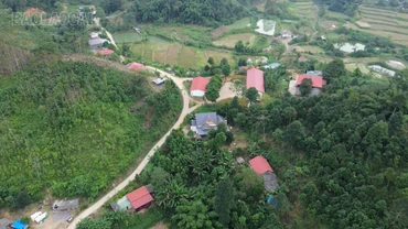 Xã Bảo Hà đẩy mạnh tái thiết nhà ở cho Nhân dân sau hợp nhất