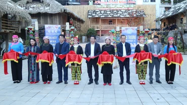 Phường Sa Pa khai trương Không gian văn hóa “Sa Pa - Tinh hoa hội tụ”