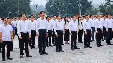 Lào Cai tổ chức Lễ chào cờ cấp tỉnh tháng 8: Khơi dậy tinh thần yêu nước, củng cố niềm tin, quyết tâm thực hiện thắng lợi nhiệm vụ chính trị