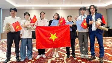 Học sinh Việt Nam giành 5 huy chương tại Olympic vật lý trẻ thế giới