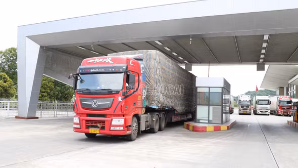 Kim ngạch xuất - nhập khẩu qua Cửa khẩu Quốc tế đường bộ số II Kim Thành đạt hơn 11,7 triệu USD dịp nghỉ lễ