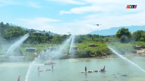 Cứu hộ sử dụng UAV và thiết bị bay không người lái tại diễn tập phòng thủ dân sự tỉnh Lào Cai