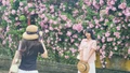 Du khách mê mẩn trước vẻ đẹp mùa hoa tầm xuân trên vùng cao Y Tý 