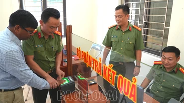 Công an tỉnh Lào Cai triển khai Cao điểm 50 ngày đêm cấp định danh điện tử cho người nước ngoài