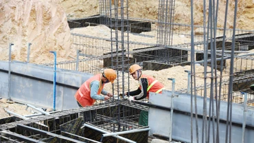 Tết Dương lịch trên công trường Dự án Trường Phổ thông nội trú Tiểu học và THCS A Mú Sung