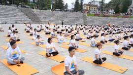 Sa Pa rực rỡ Ngày hội Yoga lần thứ 12: Cầu nối hữu nghị Việt Nam – Ấn Độ