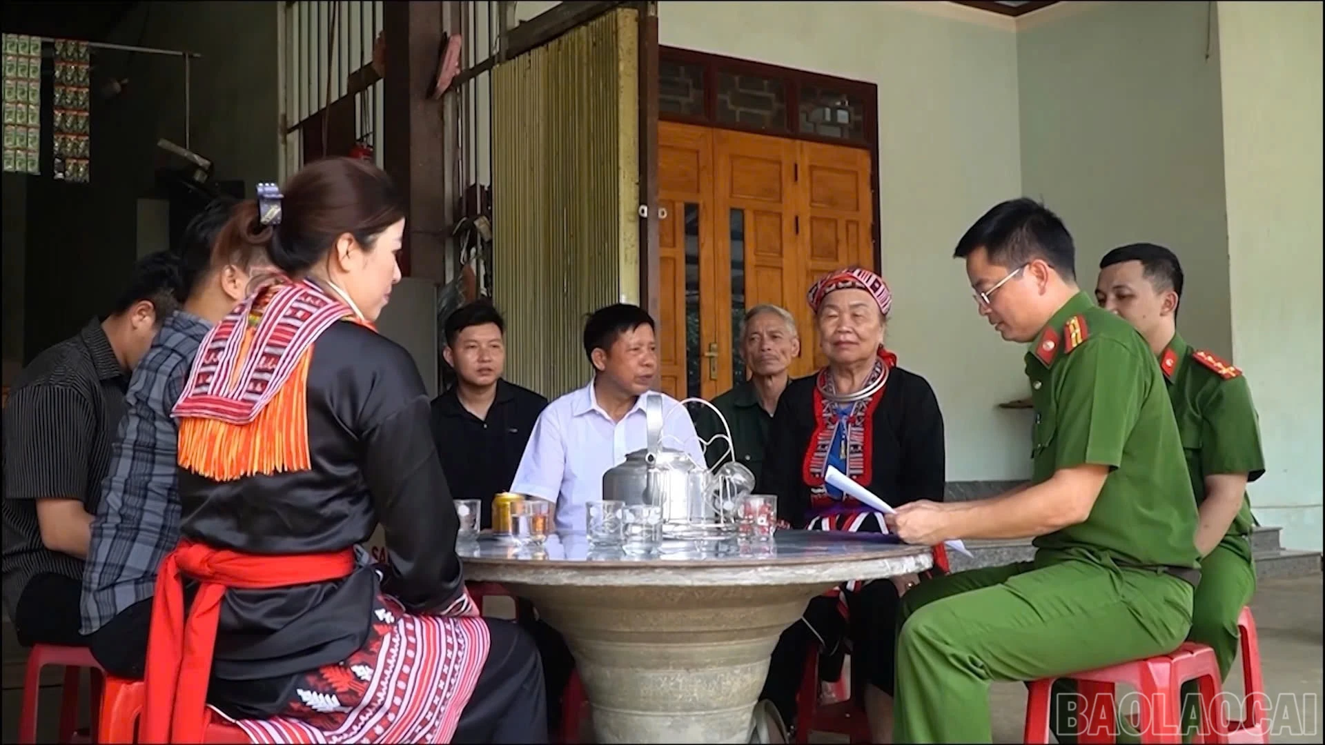 baolaocai-br_anh-cong-an-phuc-loi1.jpg