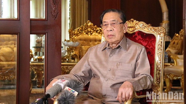 Nguyên Tổng Bí thư, Chủ tịch nước Lào Choummaly Sayason khẳng định Tổng Bí thư Nguyễn Phú Trọng đã để lại nhiều bài học quý báu. (Ảnh: Trịnh Dũng) Nguyên Tổng Bí thư, Chủ tịch nước Lào Choummaly Sayason khẳng định Tổng Bí thư Nguyễn Phú Trọng đã để lại nhiều bài học quý báu. (Ảnh: Trịnh Dũng)