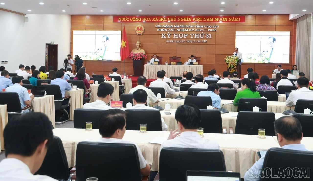 Quang cảnh Kỳ họp thứ 31, HĐND tỉnh khóa XVI. baolaocai-br_71f089445d5dea03b34c.jpg