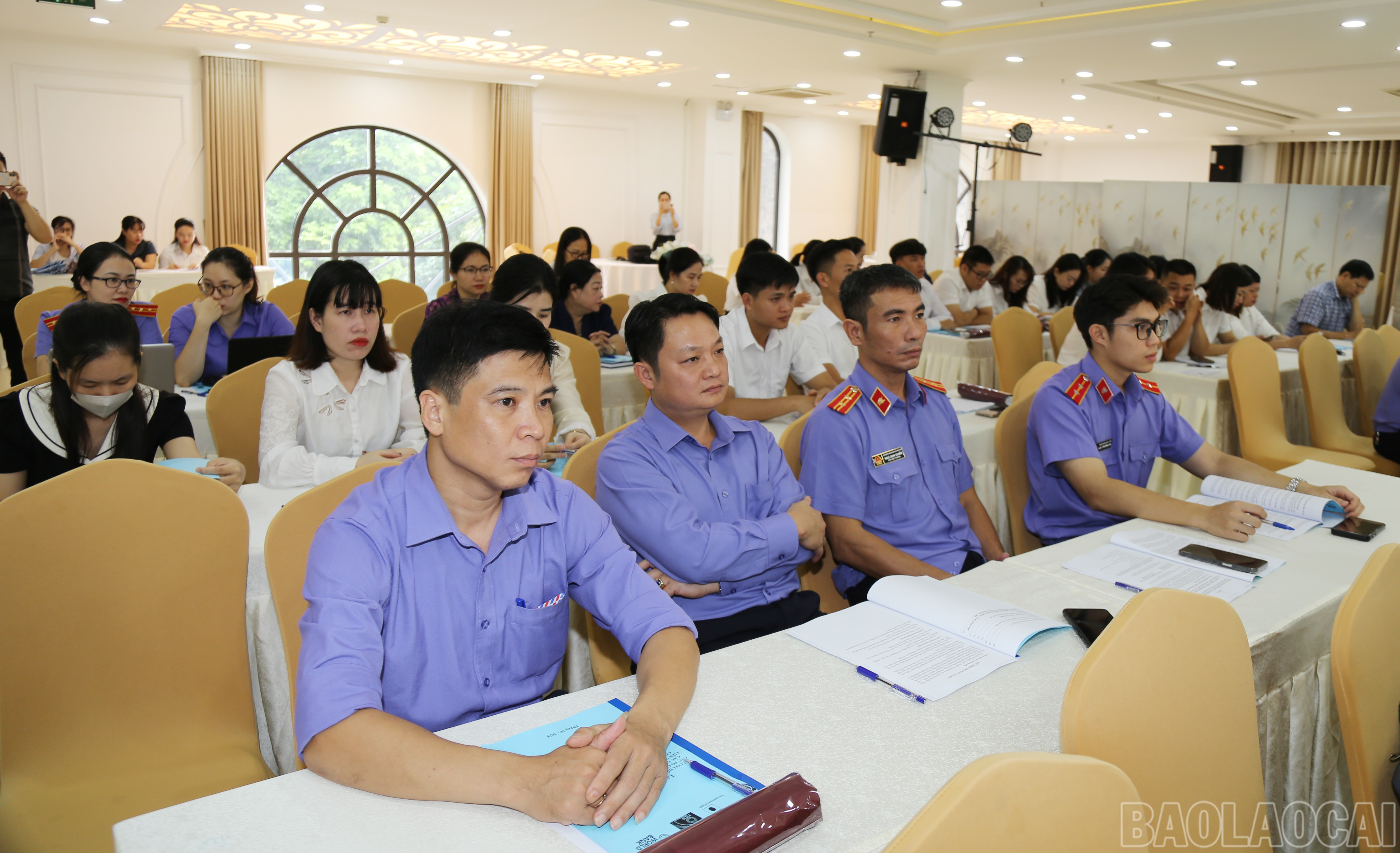 Đại biểu dự hội nghị. baolaocai-br_img-1614.jpg