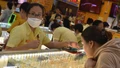 Tiếp tục nóng lên