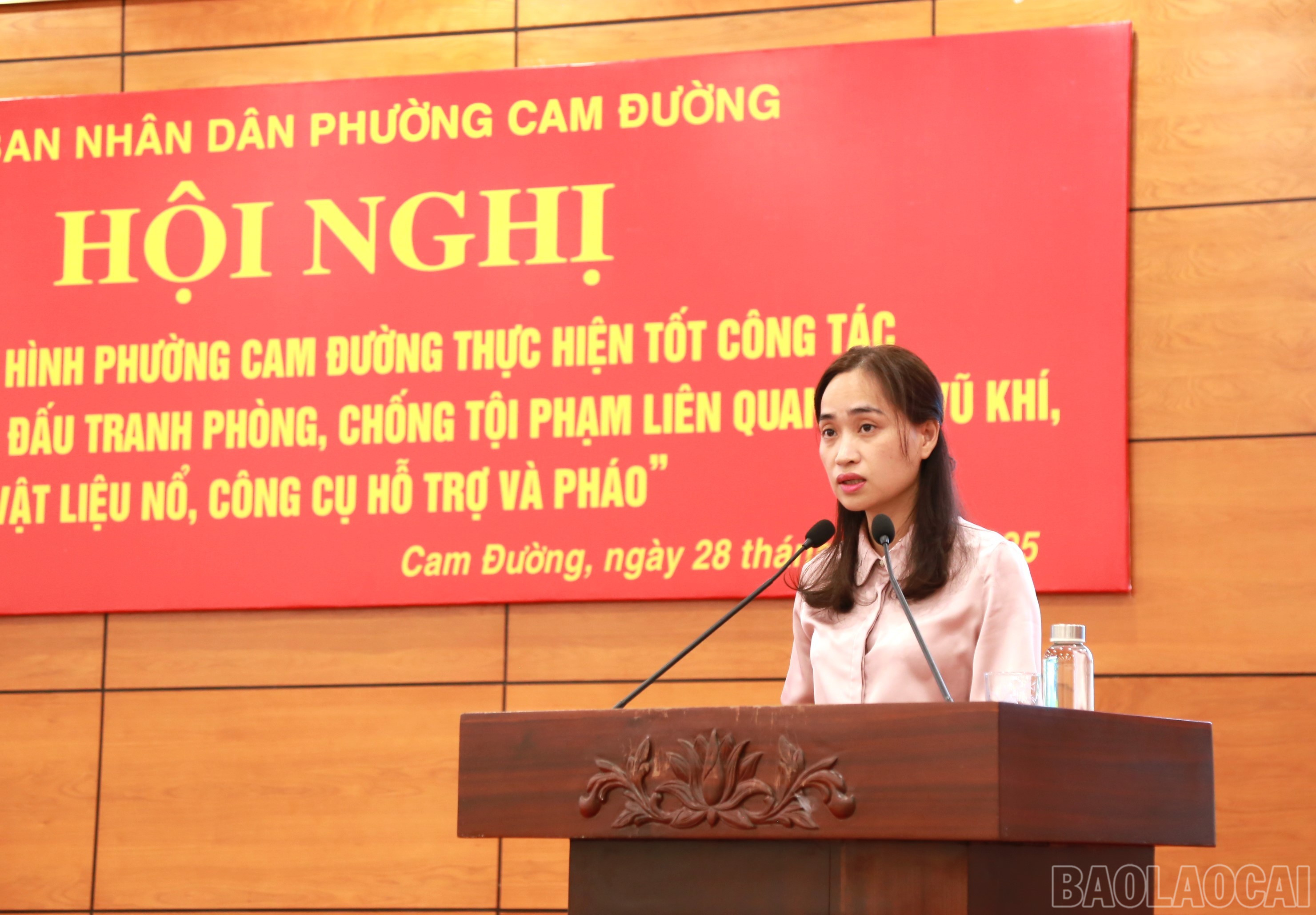 Đại diện UBND phường Cam Đường phát biểu tại hội nghị. baolaocai-br_6-8921.jpg
