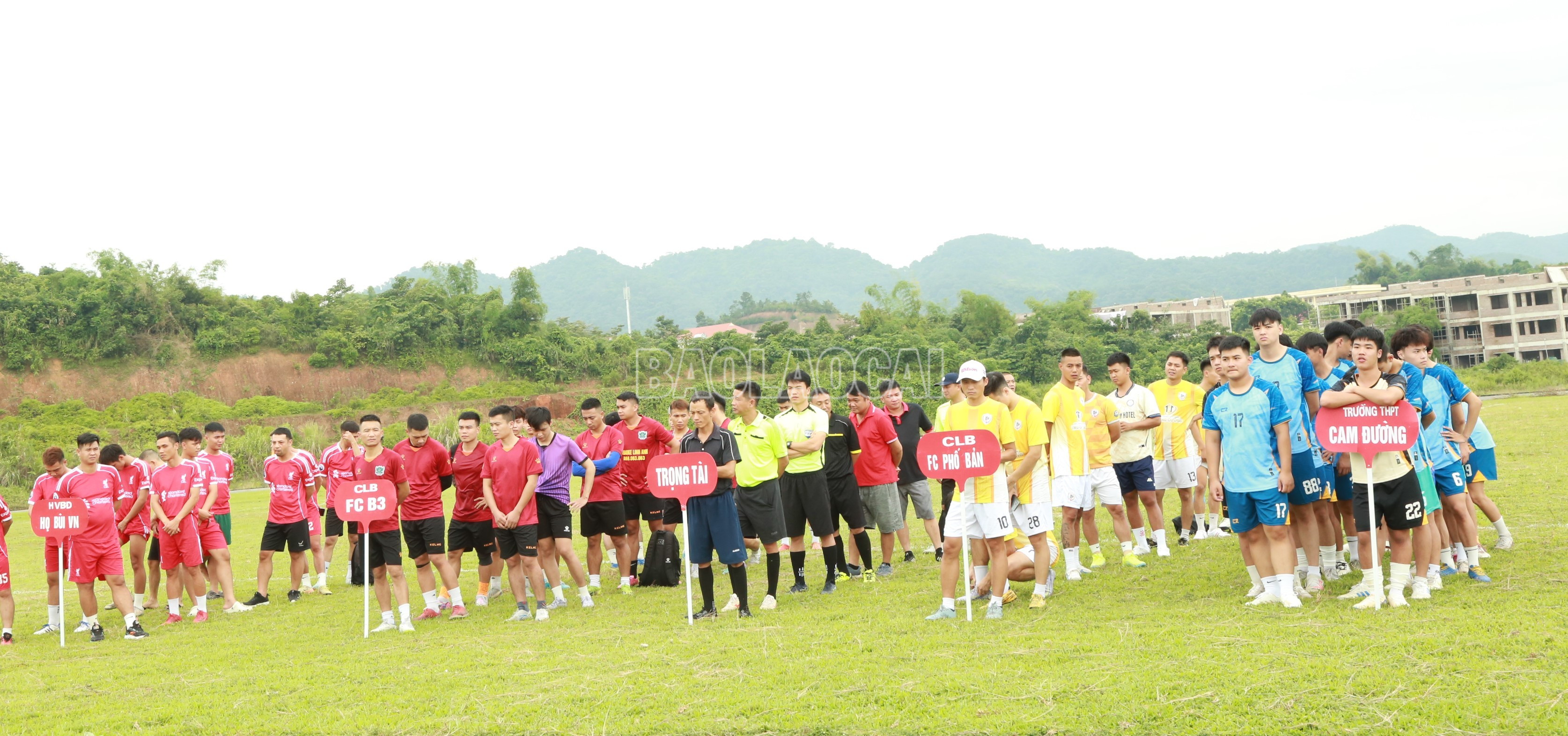 Trên 100 vận động viên tham gia Giải bóng đá thanh niên tỉnh Lào Cai năm 2025. baolaocai-c_1-7888.jpg