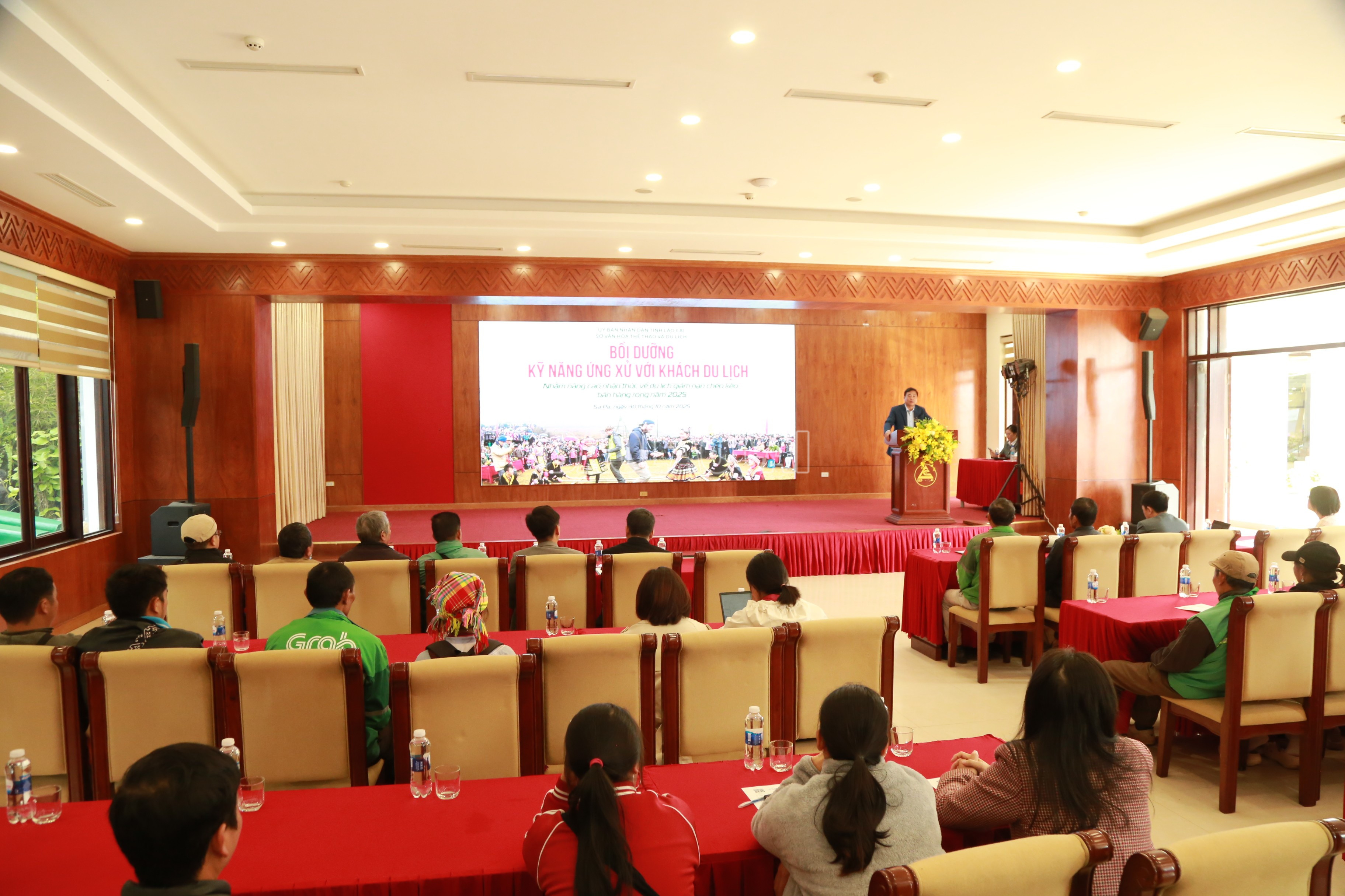 Quang cảnh lớp bồi dưỡng. baolaocai-c_1.jpg