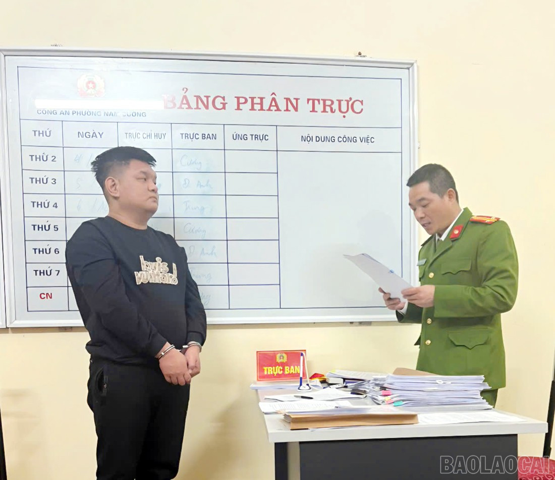 Đối tượng Nguyễn Văn cường bị Cơ quan CSĐT Công an tỉnh Lào Cai bắt giữ về hành vi lừa đảo chiếm đoạt tài sản. baolaocai-br_2-3987.jpg