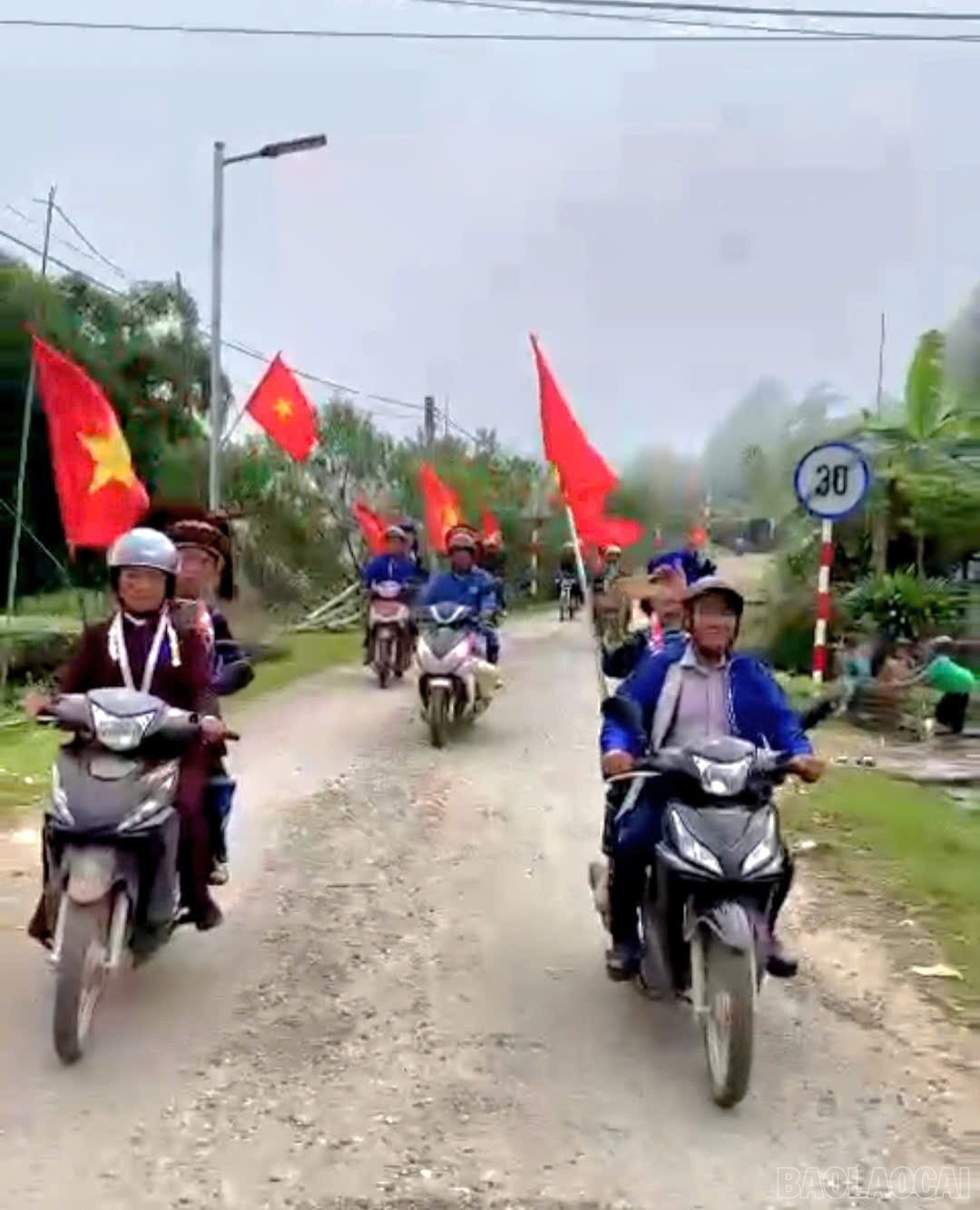 baolaocai-br_3.jpg