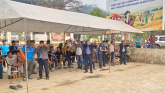 Gần 100 vận động viên tham gia giao lưu bắn nỏ