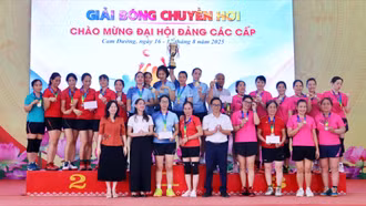 Bế mạc Giải Bóng chuyền hơi phường Cam Đường
