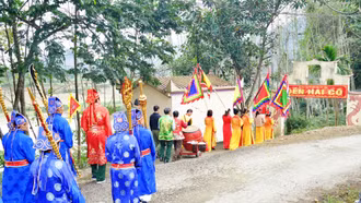 Đền Hai Cô (Kim Sơn) - ngôi đền thiêng bên bờ sông Hồng