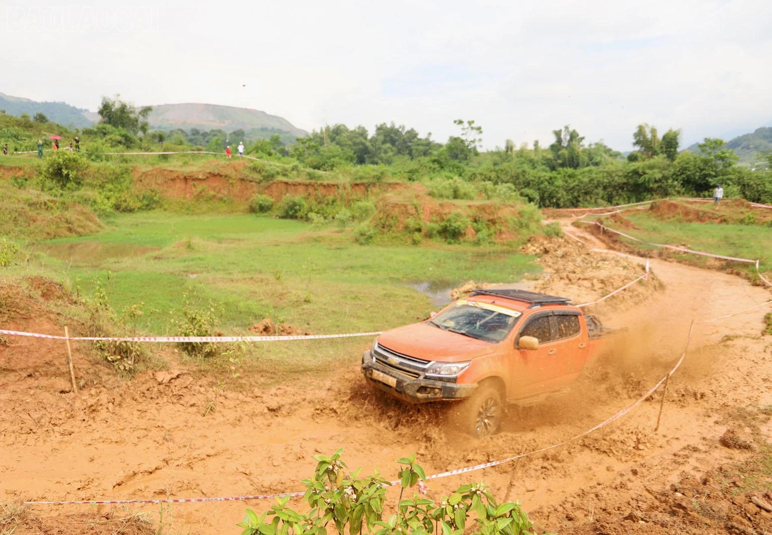 cac-van-dong-vien-tham-gia-trinh-dien-ky-nang-lai-xe-mua-giai-2022-492.jpg