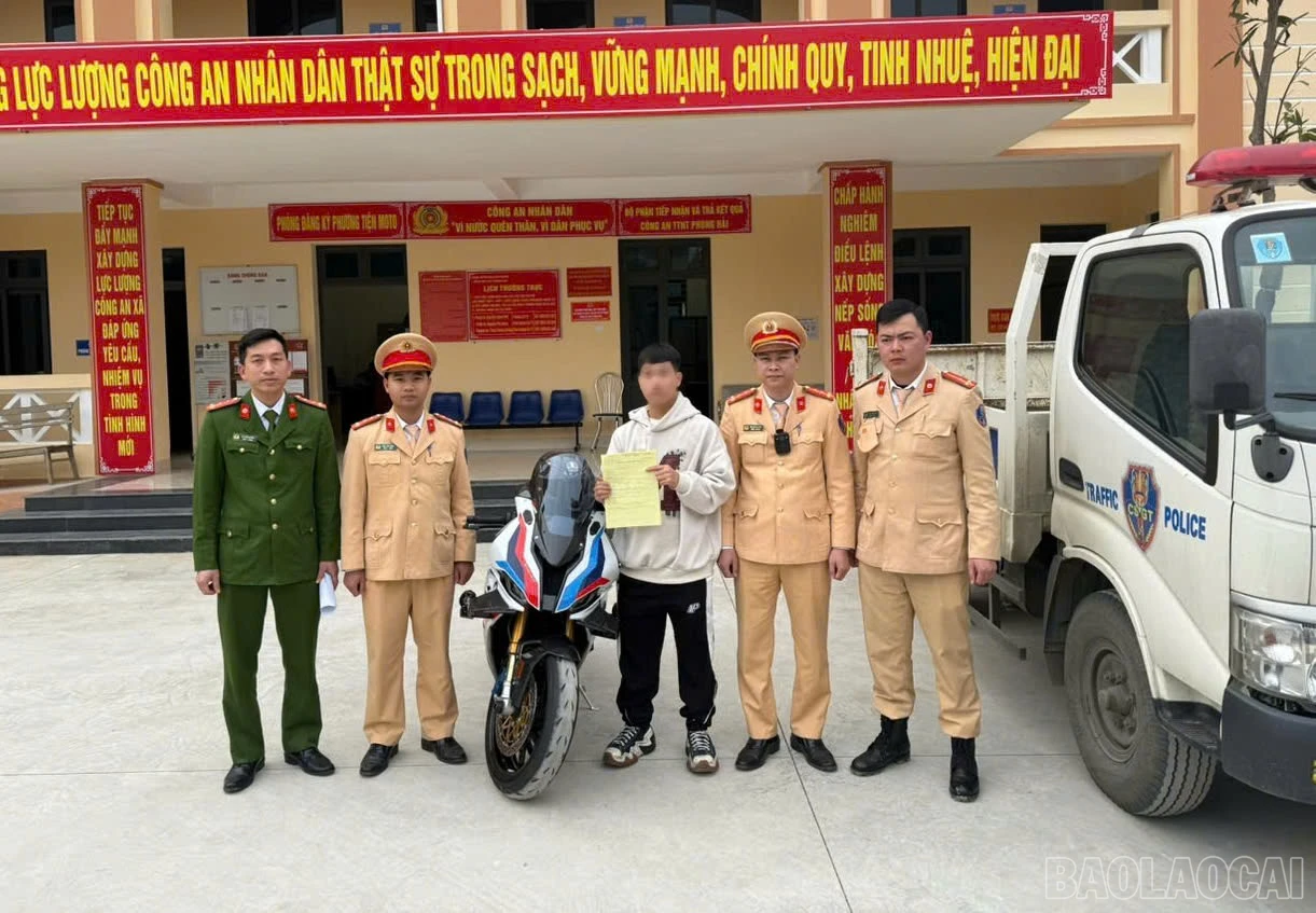 baolaocai-br_z6140125521030-0d4fa675fdc8d9f11bac116ee78db5a7.jpg