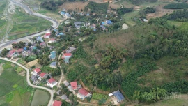 Chuẩn bị các điều kiện để tiếp tục khởi công 5 trường nội trú liên cấp tại khu vực biên giới