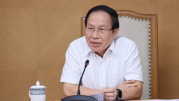 Cung ứng sách giáo khoa như mặt hàng thiết yếu, không đặt nặng lợi nhuận