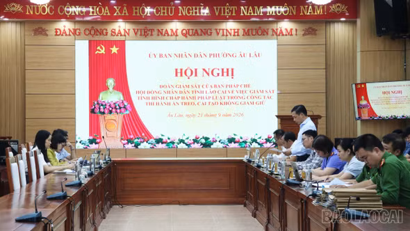 Ban Pháp chế HĐND tỉnh giám sát công tác thi hành án hình sự tại cộng đồng ở phường Âu Lâu